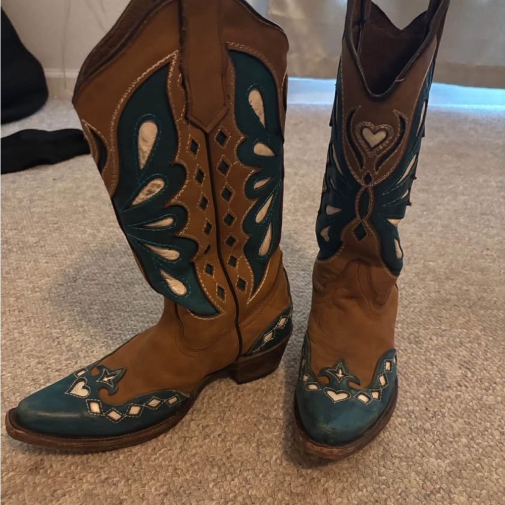 Ariat Women's Brown and Teal Western Boots
